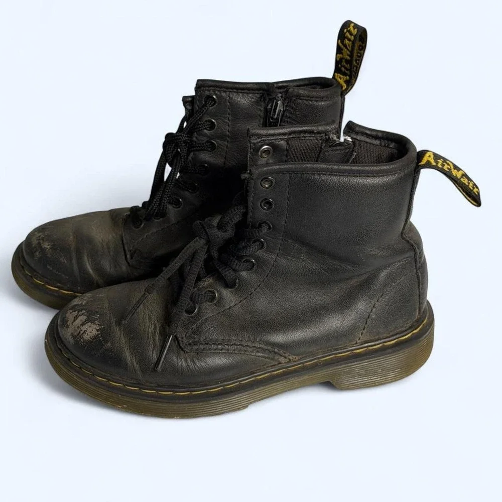Dr. Martens 1460 Juniors/ Kids Size 2 Black Leather Boots Grunge Alternative